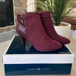 Karen Scott Melinaa Ankle Booties NWT size 7